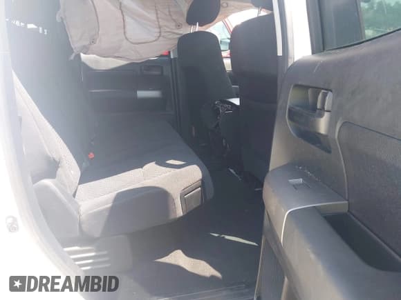 ✅ 2012 Toyota Tundra • VIN: 5TFUY5F11CX212554 • Лот: 42263820. Опубликован ранее на IAAI с пробегом Не указан. Бесплатный доступ к архиву аукционных продаж из США и подробный отчёт об истории автомобиля на DreamBid. Изображение 8.