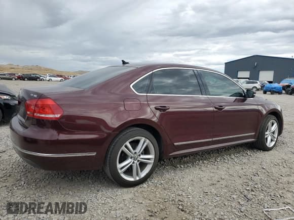 ✅ 2014 Volkswagen Passat SEL Premium • VIN: 1VWCN7A36EC089799 • Lot: 84589595. Listed on Copart with 126,403 mi. Free auction sales archive from the USA and detailed vehicle history report at DreamBid. Image 3.