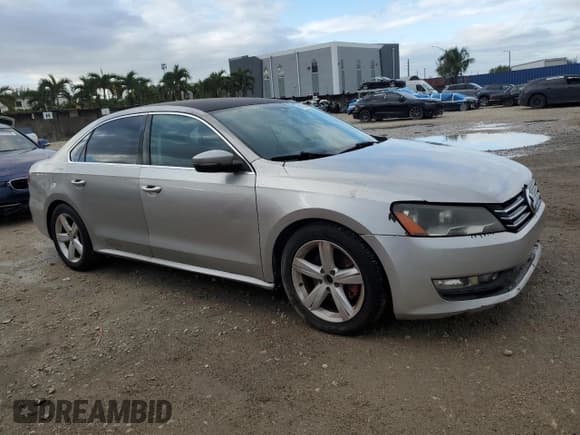 ✅ 2013 Volkswagen Passat SE • VIN: 1VWBP7A3XDC069186 • Lot: 89873885. Listed on Copart with Not provided. Free auction sales archive from the USA and detailed vehicle history report at DreamBid. Image 4.