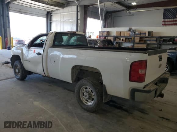 ✅ 2007 Chevrolet Silverado 2500HD 1LT • VIN: 1GCHK24K07E511824 • Lot: 85600565. Wystawiony na Copart z przebiegiem 128 908 mil. Bezpłatny archiwum sprzedaży aukcyjnych z USA i szczegółowy raport historii pojazdu na DreamBid. Zdjęcie 2.