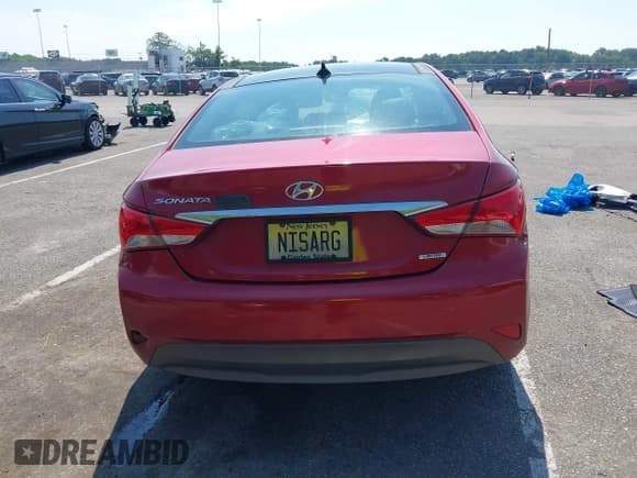 ✅ 2014 Hyundai Sonata SE • VIN: 5NPEC4AC5EH827094 • Лот: 42642786. Опубликован ранее на IAAI с пробегом Не указан. Бесплатный доступ к архиву аукционных продаж из США и подробный отчёт об истории автомобиля на DreamBid. Изображение 16.