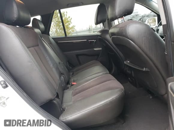 ✅ 2010 Hyundai Santa Fe • VIN: 5NMSG4AG2AH402529 • Лот: 91291095. Опубликован ранее на Copart с пробегом 269 428 миль. Бесплатный доступ к архиву аукционных продаж из США и подробный отчёт об истории автомобиля на DreamBid. Изображение 11.