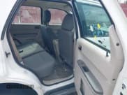 ✅ 2011 Ford Escape XLS • VIN: 1FMCU0C74BKC17466 • Лот: 43534801. Опубликован ранее на IAAI с пробегом 194 604 миль. Бесплатный доступ к архиву аукционных продаж из США и подробный отчёт об истории автомобиля на DreamBid. Изображение 8.