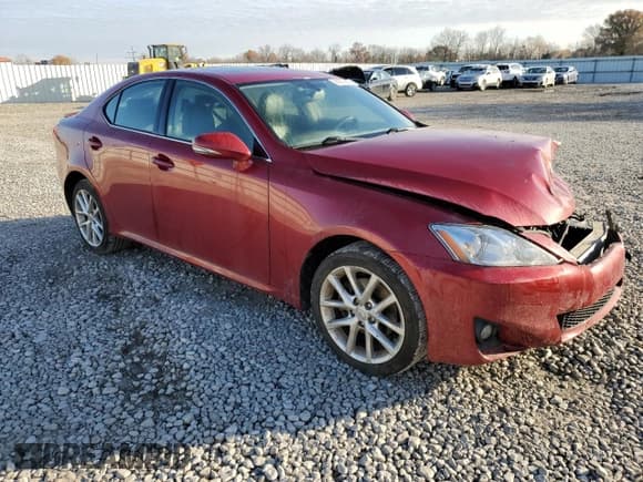✅ 2011 Lexus IS 250 • VIN: JTHCF5C25B5047146 • Лот: 92619665. Опубликован ранее на Copart с пробегом 101 395 миль. Бесплатный доступ к архиву аукционных продаж из США и подробный отчёт об истории автомобиля на DreamBid. Изображение 4.