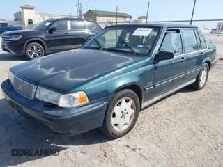 ✅ 1995 Volvo 960 • VIN: YV1KS9617S1061294 • Lot: 42523296. Wystawiony na IAAI z przebiegiem 251 774 mil. Bezpłatny archiwum sprzedaży aukcyjnych z USA i szczegółowy raport historii pojazdu na DreamBid. Zdjęcie 2.
