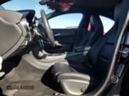 ✅ 2018 Mercedes-Benz CLA 250 • VIN: WDDSJ4EBXJN655591 • Лот: 82750545. Опубликован ранее на Copart с пробегом 53 162 миль. Бесплатный доступ к архиву аукционных продаж из США и подробный отчёт об истории автомобиля на DreamBid. Изображение 7.