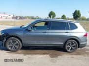 ✅ 2024 Volkswagen Tiguan Wolfsburg Edition • VIN: 3VVAB7AX5RM222757 • Лот: 43209796. Опубликован ранее на IAAI с пробегом 5 336 миль. Бесплатный доступ к архиву аукционных продаж из США и подробный отчёт об истории автомобиля на DreamBid. Изображение 15.