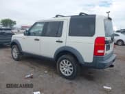 ✅ 2006 Land Rover LR3 SE • VIN: SALAE25416A396688 • Lot: 42674297. Listed on IAAI with 252,129 mi. Free auction sales archive from the USA and detailed vehicle history report at DreamBid. Image 3.