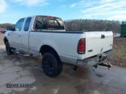 ✅ 2002 Ford F-150 XL • VIN: 1FTPX18L22NA23462 • Лот: 43911943. Опубликован ранее на IAAI с пробегом Не указан. Бесплатный доступ к архиву аукционных продаж из США и подробный отчёт об истории автомобиля на DreamBid. Изображение 3.