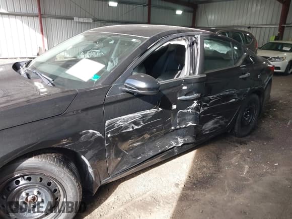 ✅ 2019 Nissan Altima S • VIN: 1N4BL4BV3KC157223 • Лот: 43127216. Опубликован ранее на IAAI с пробегом 63 459 миль. Бесплатный доступ к архиву аукционных продаж из США и подробный отчёт об истории автомобиля на DreamBid. Изображение 6.