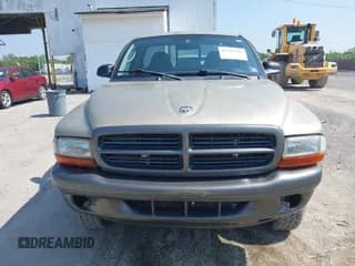 ✅ 2002 Dodge Dakota • VIN: 1B7GG16X72S525603 • Lot: 42417722. Wystawiony na IAAI z przebiegiem 150 867 mil. Bezpłatny archiwum sprzedaży aukcyjnych z USA i szczegółowy raport historii pojazdu na DreamBid. Zdjęcie 6.