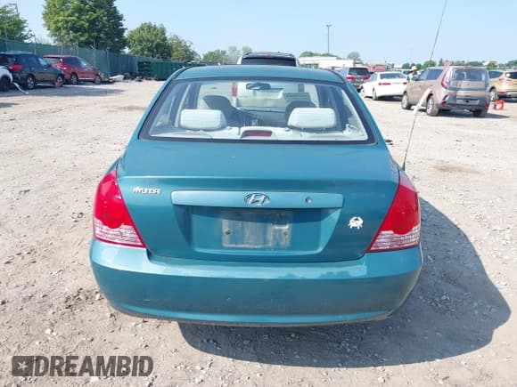 ✅ 2006 Hyundai Elantra GLS • VIN: KMHDN46D46U258281 • Lot: 42798854. Wystawiony na IAAI z przebiegiem 79 698 mil. Bezpłatny archiwum sprzedaży aukcyjnych z USA i szczegółowy raport historii pojazdu na DreamBid. Zdjęcie 15.