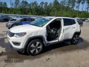✅ 2020 Jeep Compass Latitude • VIN: 3C4NJCBB8LT257269 • Lot: 54303155. Listed on Copart with 41,712 mi. Free auction sales archive from the USA and detailed vehicle history report at DreamBid. Image 1.