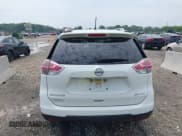 ✅ 2016 Nissan Rogue S • VIN: JN8AT2MV5GW143115 • Lot: 42453493. Wystawiony na IAAI z przebiegiem 145 667 mil. Bezpłatny archiwum sprzedaży aukcyjnych z USA i szczegółowy raport historii pojazdu na DreamBid. Zdjęcie 17.