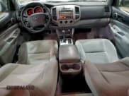 ✅ 2010 Toyota Tacoma PreRunner • VIN: 3TMJU4GN0AM097233 • Lot: 94135145. Wystawiony na Copart z przebiegiem 199 297 mil. Bezpłatny archiwum sprzedaży aukcyjnych z USA i szczegółowy raport historii pojazdu na DreamBid. Zdjęcie 8.