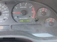 ✅ 2003 Ford Mustang Standard • VIN: 1FAFP40483F387968 • Lot: 43184959. Wystawiony na IAAI z przebiegiem 140 117 mil. Bezpłatny archiwum sprzedaży aukcyjnych z USA i szczegółowy raport historii pojazdu na DreamBid. Zdjęcie 7.