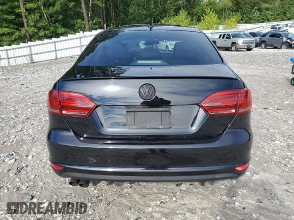 ✅ 2014 Volkswagen Jetta GLI • VIN: 3VW5T7AJ8EM260452 • Lot: 69499755. Listed on Copart with 226,570 mi. Free auction sales archive from the USA and detailed vehicle history report at DreamBid. Image 6.