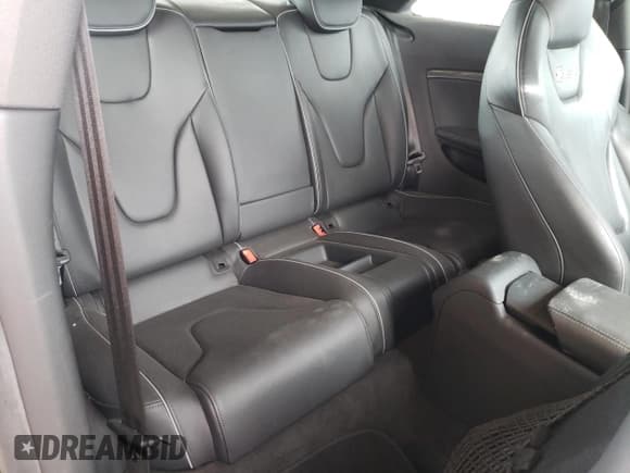 ✅ 2014 Audi RS 5 • VIN: WUAC6AFR0EA901641 • Lot: 45468954. Listed on Copart with 70,186 mi. Free auction sales archive from the USA and detailed vehicle history report at DreamBid. Image 10.