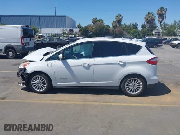 ✅ 2016 Ford C-Max SEL • VIN: 1FADP5CUXGL101893 • Лот: 42789782. Опубликован ранее на IAAI с пробегом 68 073 миль. Бесплатный доступ к архиву аукционных продаж из США и подробный отчёт об истории автомобиля на DreamBid. Изображение 14.