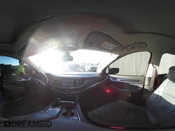 ✅ 2019 Buick Enclave Essence • VIN: 5GAERBKWXKJ246853 • Лот: 43626521. Опубликован ранее на IAAI с пробегом 118 228 миль. Бесплатный доступ к архиву аукционных продаж из США и подробный отчёт об истории автомобиля на DreamBid. Изображение 21.