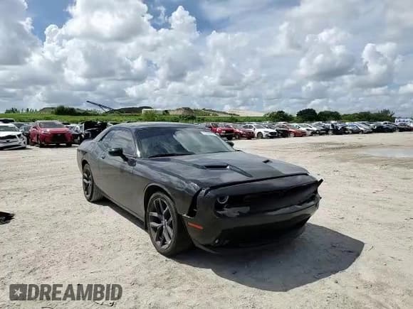 ✅ 2020 Dodge Challenger SXT • VIN: 2C3CDZAG3LH110112 • Лот: 71222393. Опубликован ранее на Copart с пробегом 75 628 миль. Бесплатный доступ к архиву аукционных продаж из США и подробный отчёт об истории автомобиля на DreamBid. Изображение 11.