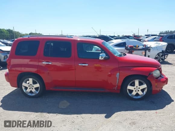 ✅ 2008 Chevrolet HHR LT • VIN: 3GNDA33P28S541944 • Lot: 41737248. Listed on IAAI with 135,648 mi. Free auction sales archive from the USA and detailed vehicle history report at DreamBid. Image 13.