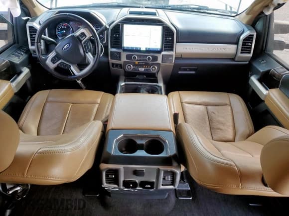 ✅ 2022 Ford F-350 • VIN: 1FT8W3DN4NEF23489 • Лот: 84257815. Опубликован ранее на Copart с пробегом 106 153 миль. Бесплатный доступ к архиву аукционных продаж из США и подробный отчёт об истории автомобиля на DreamBid. Изображение 8.