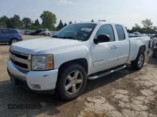 ✅ 2008 Chevrolet Silverado 1500 2LT • VIN: 2GCEK19J681254166 • Lot: 68043265. Listed on Copart with 221,465 mi. Free auction sales archive from the USA and detailed vehicle history report at DreamBid. Image 1.