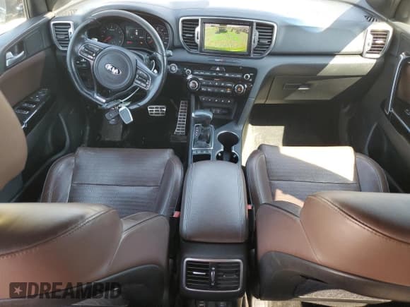 ✅ 2017 Kia Sportage SX Turbo • VIN: KNDPRCA60H7047170 • Lot: 71551675. Wystawiony na Copart z przebiegiem 128 514 mil. Bezpłatny archiwum sprzedaży aukcyjnych z USA i szczegółowy raport historii pojazdu na DreamBid. Zdjęcie 8.