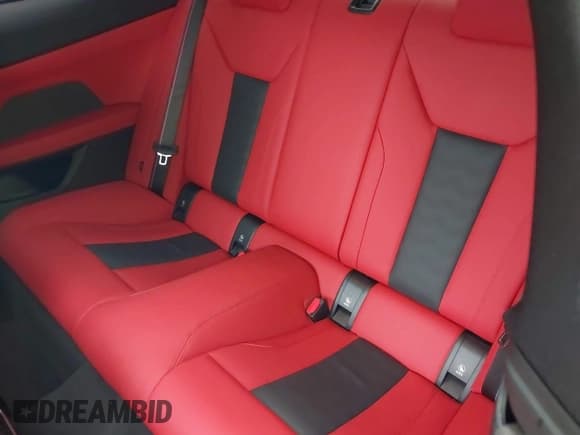 ✅ 2023 BMW M4 Competition xDrive • VIN: WBS43AZ00PCM16326 • Лот: 42153872. Опубликован ранее на IAAI с пробегом 10 165 миль. Бесплатный доступ к архиву аукционных продаж из США и подробный отчёт об истории автомобиля на DreamBid. Изображение 8.