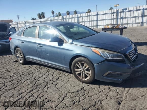 ✅ 2015 Hyundai Sonata SE • VIN: 5NPE24AF4FH159173 • Lot: 90199655. Listed on Copart with 68,323 mi. Free auction sales archive from the USA and detailed vehicle history report at DreamBid. Image 4.