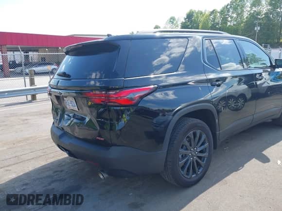 2023 Chevrolet Traverse RS with VIN 1GNERJKW0PJ261238, listed as a IAAI auction lot 42216461 with 33,289 mi miles and . Bid and sale history available at DreamBid. Image 4.