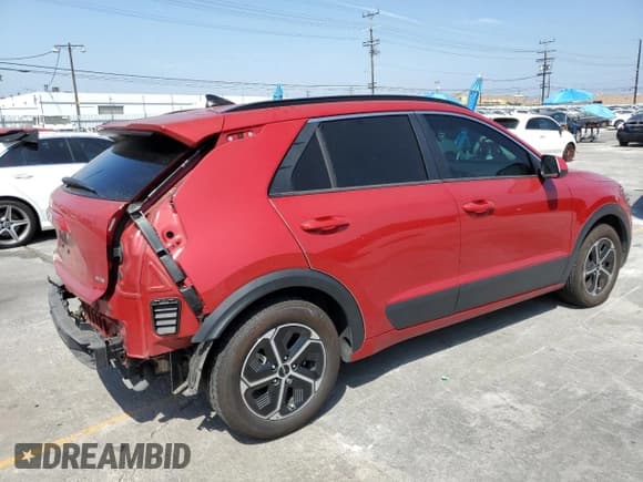 ✅ 2024 Kia Niro LX • VIN: KNDCP3LE9R5131722 • Lot: 60870075. Listed on Copart with 75,896 mi. Free auction sales archive from the USA and detailed vehicle history report at DreamBid. Image 3.
