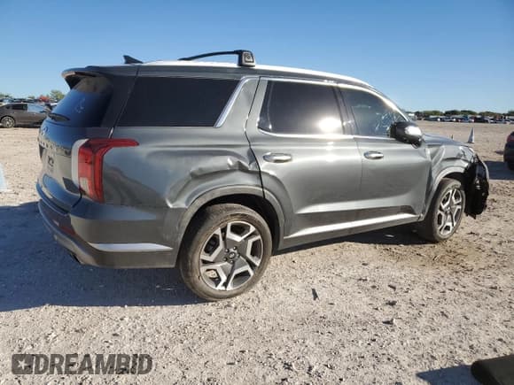 ✅ 2023 Hyundai Palisade SEL • VIN: KM8R44GE8PU589611 • Лот: 81591984. Опубликован ранее на Copart с пробегом 15 552 миль. Бесплатный доступ к архиву аукционных продаж из США и подробный отчёт об истории автомобиля на DreamBid. Изображение 3.