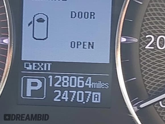 ✅ 2015 Infiniti QX80 • VIN: JN8AZ2NE8F9080456 • Lot: 42163907. Listed on IAAI with 128,064 mi. Free auction sales archive from the USA and detailed vehicle history report at DreamBid. Image 15.