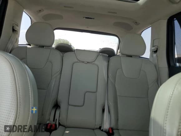 ✅ 2018 Volvo XC90 Inscription • VIN: YV4BR0PL5J1335827 • Lot: 71928595. Listed on Copart with 92,022 mi. Free auction sales archive from the USA and detailed vehicle history report at DreamBid. Image 10.