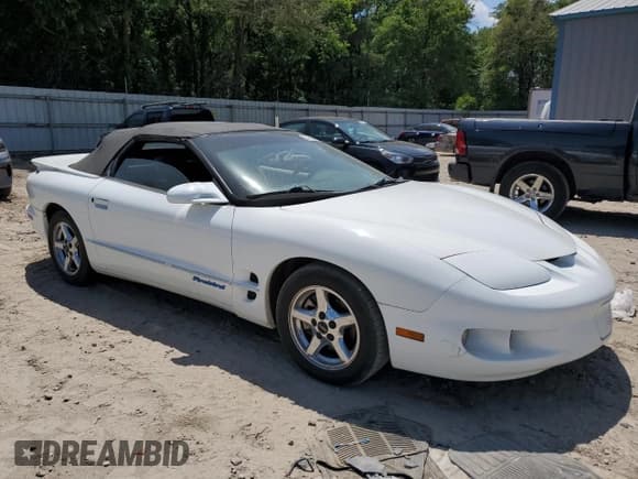 ✅ 1999 Pontiac Firebird Firebird • VIN: 2G2FS32K7X2213318 • Lot: 54686815. Listed on Copart with Not provided. Free auction sales archive from the USA and detailed vehicle history report at DreamBid. Image 4.