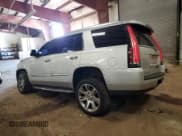 ✅ 2016 Cadillac Escalade Luxury Collection • VIN: 1GYS4BKJ2GR480492 • Lot: 84654325. Wystawiony na Copart z przebiegiem 242 831 mil. Bezpłatny archiwum sprzedaży aukcyjnych z USA i szczegółowy raport historii pojazdu na DreamBid. Zdjęcie 2.