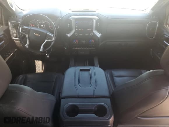 ✅ 2020 Chevrolet Silverado 1500 LTZ • VIN: 3GCUYGED2LG123331 • Lot: 70589135. Wystawiony na Copart z przebiegiem 35 046 mil. Bezpłatny archiwum sprzedaży aukcyjnych z USA i szczegółowy raport historii pojazdu na DreamBid. Zdjęcie 8.