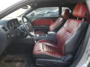 ✅ 2014 Dodge Challenger SXT • VIN: 2C3CDYAG3EH142443 • Lot: 75846514. Wystawiony na Copart z przebiegiem 94 377 mil. Bezpłatny archiwum sprzedaży aukcyjnych z USA i szczegółowy raport historii pojazdu na DreamBid. Zdjęcie 7.