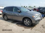 ✅ 2019 Nissan Pathfinder S • VIN: 5N1DR2MMXKC633330 • Лот: 64397035. Опубликован ранее на Copart с пробегом 190 196 миль. Бесплатный доступ к архиву аукционных продаж из США и подробный отчёт об истории автомобиля на DreamBid. Изображение 4.