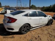 ✅ 2020 Honda Civic Sport • VIN: 2HGFC2F82LH525640 • Lot: 82593575. Wystawiony na Copart z przebiegiem 101 385 mil. Bezpłatny archiwum sprzedaży aukcyjnych z USA i szczegółowy raport historii pojazdu na DreamBid. Zdjęcie 3.