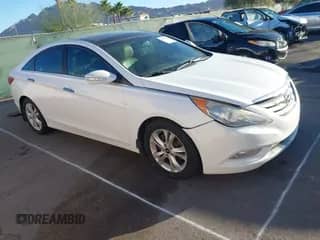 2013 Hyundai Sonata SE с VIN 5NPEC4AC7DH636534, выставлен на аукционе IAAI как лот 43534324 с пробегом 308 297 миль миль и . История ставок и продаж доступна на DreamBid. Изображение 1.
