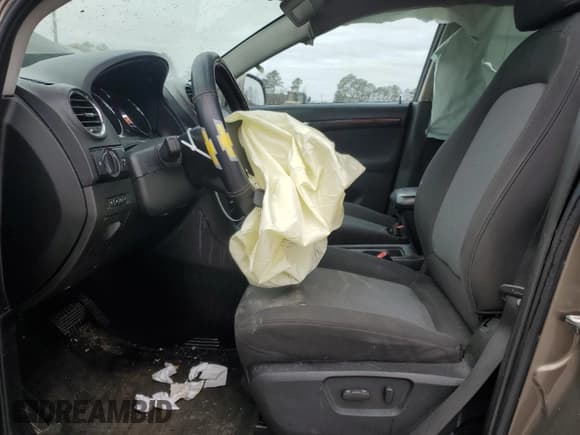 ✅ 2014 Chevrolet Captiva Sport LS • VIN: 3GNAL2EK7ES652865 • Лот: 43985125. Опубликован ранее на Copart с пробегом 123 966 миль. Бесплатный доступ к архиву аукционных продаж из США и подробный отчёт об истории автомобиля на DreamBid. Изображение 7.