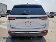 ✅ 2025 Jeep Grand Cherokee Limited • VIN: 1C4RJHBG9SC327897 • Lot: 81652855. Wystawiony na Copart z przebiegiem 4 612 mil. Bezpłatny archiwum sprzedaży aukcyjnych z USA i szczegółowy raport historii pojazdu na DreamBid. Zdjęcie 6.