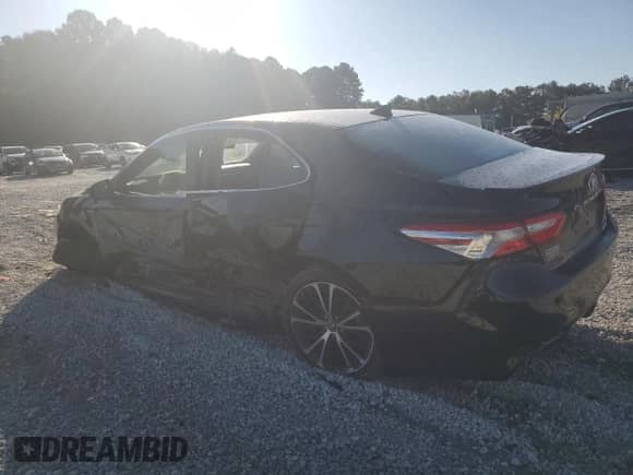 2020 Toyota Camry Hybrid SE z VIN 4T1J31AK3LU011990, wystawiony jako Copart lot #70181845 z przebiegiem 173 265 mil mil oraz Szkoda całkowita • Salvage title. Historia ofert i sprzedaży dostępna na DreamBid. Obrazek 2.