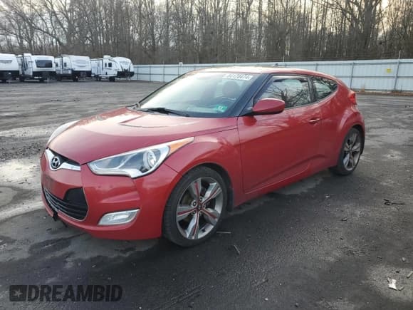 ✅ 2012 Hyundai Veloster w/Gray Int • VIN: KMHTC6AD6CU077585 • Lot: 84170474. Wystawiony na Copart z przebiegiem 101 723 mil. Bezpłatny archiwum sprzedaży aukcyjnych z USA i szczegółowy raport historii pojazdu na DreamBid. Zdjęcie 1.