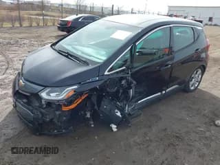 ✅ 2017 Chevrolet Bolt EV LT • VIN: 1G1FW6S08H4191138 • Lot: 41868841. Wystawiony na IAAI z przebiegiem 70 755 mil. Bezpłatny archiwum sprzedaży aukcyjnych z USA i szczegółowy raport historii pojazdu na DreamBid. Zdjęcie 2.