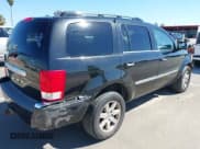 ✅ 2007 Chrysler Aspen Limited • VIN: 1A8HW58N17F528872 • Lot: 43386181. Wystawiony na IAAI z przebiegiem 195 058 mil. Bezpłatny archiwum sprzedaży aukcyjnych z USA i szczegółowy raport historii pojazdu na DreamBid. Zdjęcie 4.