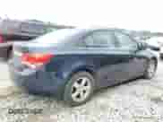 2016 Chevrolet Cruze LT z VIN 1G1PE5SB2G7216695, wystawiony jako Copart lot #67482395 z przebiegiem 114 457 mil mil oraz Szkoda całkowita • Salvage title. Historia ofert i sprzedaży dostępna na DreamBid. Obrazek 3.